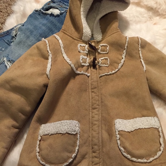 Kids 5t old navy coat - Picture 2 of 5